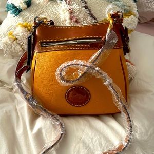 Dooney & Bourke Crossbody! Brand New with Tags